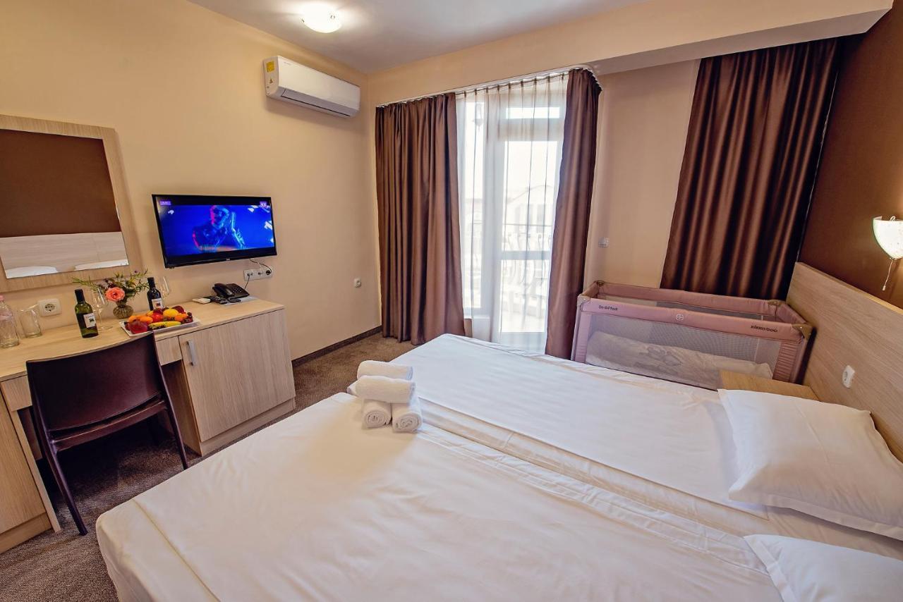 Hotel Santa Maria Obzor Zewnętrze zdjęcie