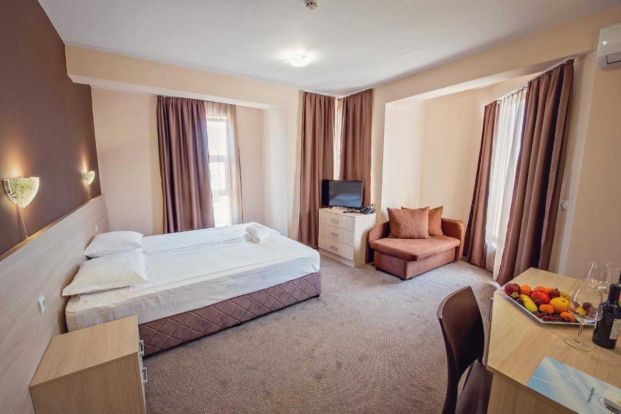 Hotel Santa Maria Obzor Zewnętrze zdjęcie